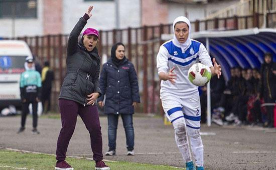 سرمربی تیم ملی فوتبال زنان ایران: برای نخستین بار به تیم ملی فوتبال زنان ارزش و بهایی داده شد